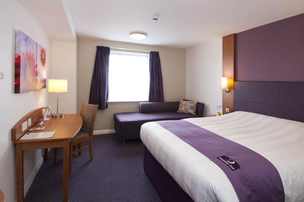 Premier Inn Glasgow Airport Paisley Rom bilde