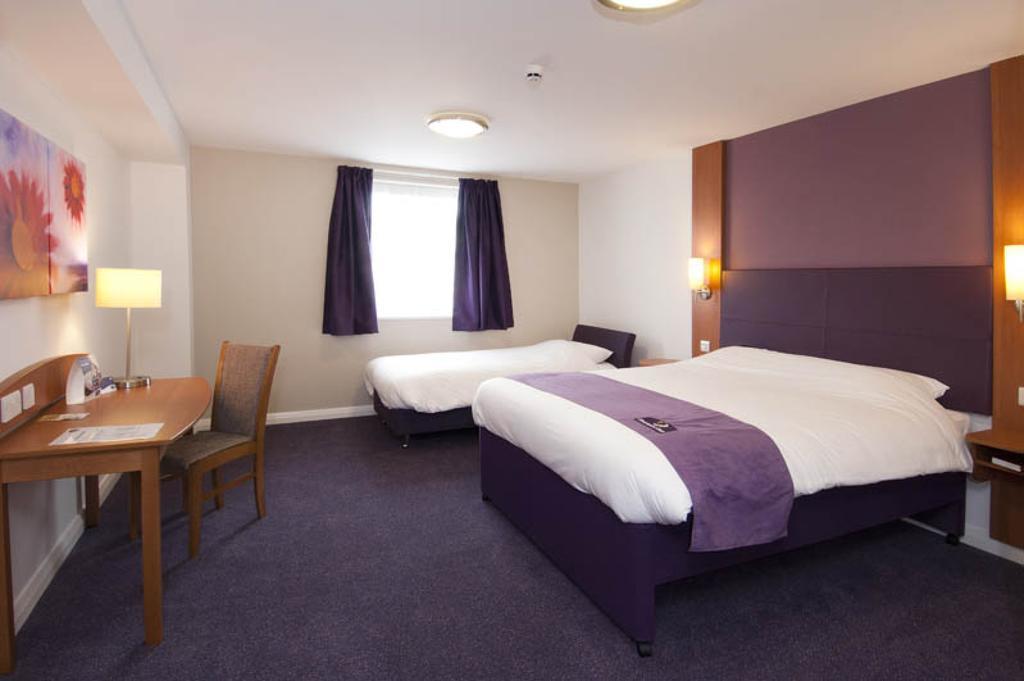 Premier Inn Glasgow Airport Paisley Rom bilde